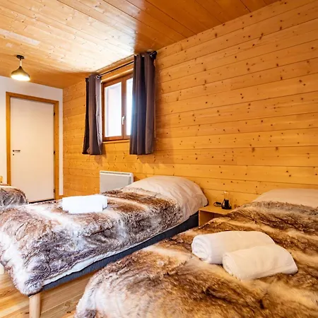 Le Petit Paradis, Au Coeur Des 3 Vallees Chalet